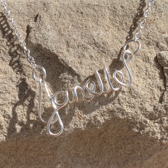 Customizable Wired Name Necklace - Picture 1 of 2